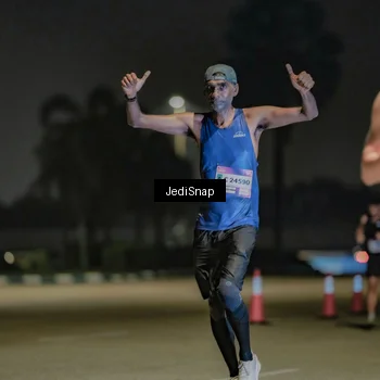 Runner Photo 7505179