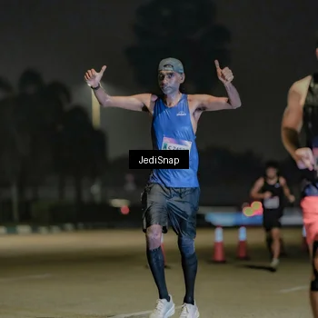 Runner Photo 7505180