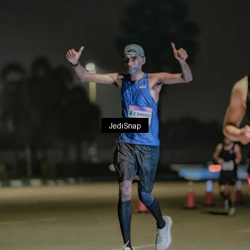 Runner Photo 7505181