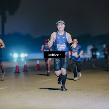 Runner Photo 7505183