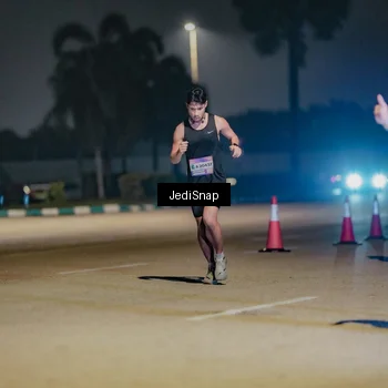 Runner Photo 7505191