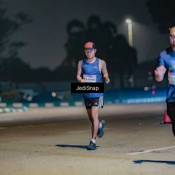 Runner Photo 7505221