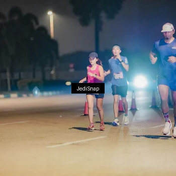 Runner Photo 7505222