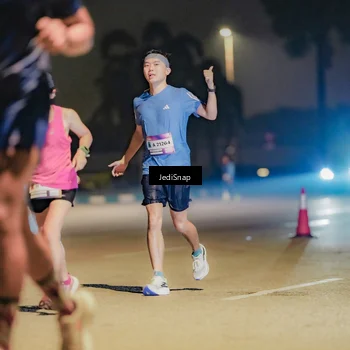 Runner Photo 7505246