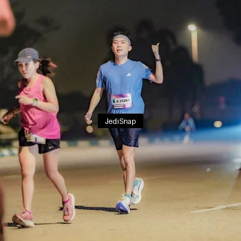 Runner Photo 7505250