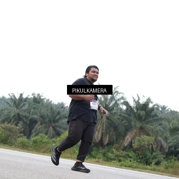 Runner Photo 7505291