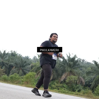 Runner Photo 7505298