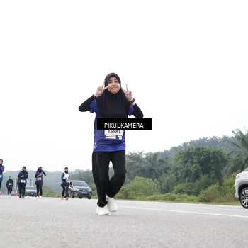 Runner Photo 7505316