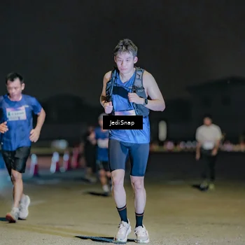 Runner Photo 7505321