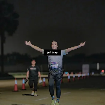 Runner Photo 7505366