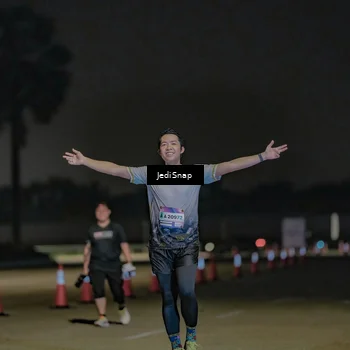 Runner Photo 7505368