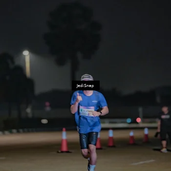 Runner Photo 7505380