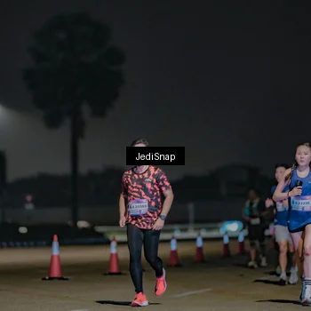 Runner Photo 7505397