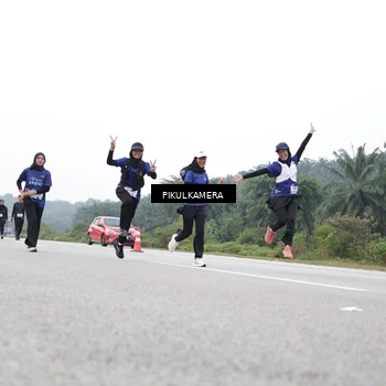 Runner Photo 7505408