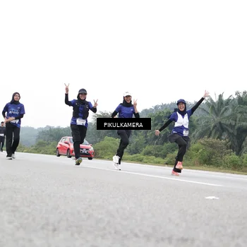 Runner Photo 7505417