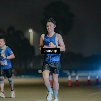 Runner Photo 7505431