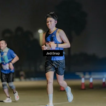 Runner Photo 7505433