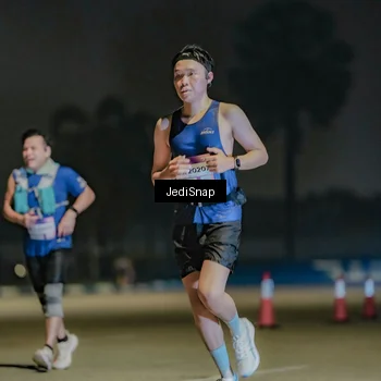 Runner Photo 7505438