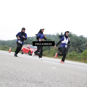 Runner Photo 7505455