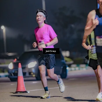 Runner Photo 7505481