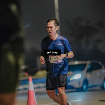 Runner Photo 7505482