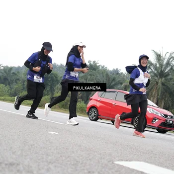 Runner Photo 7505497