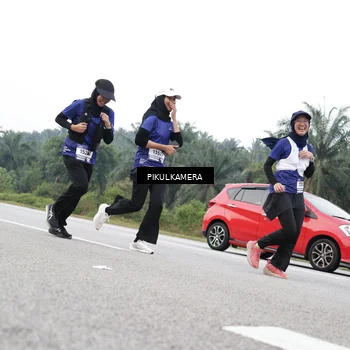 Runner Photo 7505512