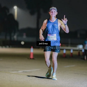 Runner Photo 7505521