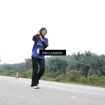 Runner Photo 7505544