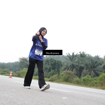 Runner Photo 7505546