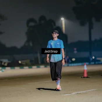 Runner Photo 7505553