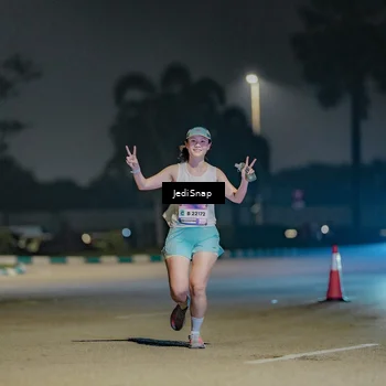 Runner Photo 7505561