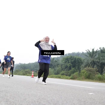 Runner Photo 7505579
