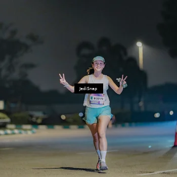Runner Photo 7505581