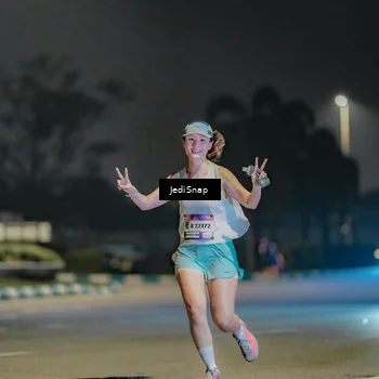 Runner Photo 7505587