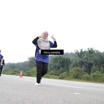 Runner Photo 7505594