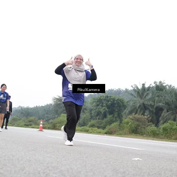 Runner Photo 7505598
