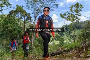 Runner Photo 75056