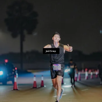 Runner Photo 7505606