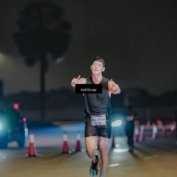 Runner Photo 7505608