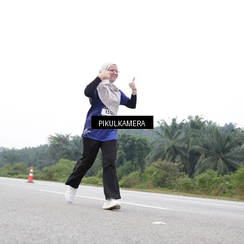 Runner Photo 7505610