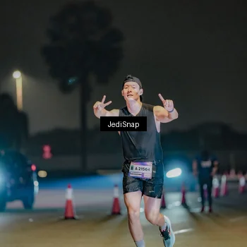 Runner Photo 7505615