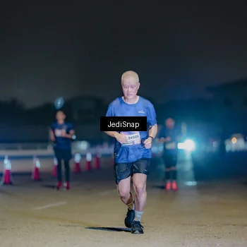 Runner Photo 7505619