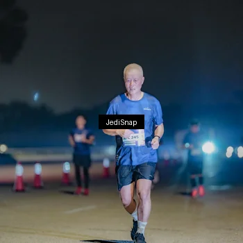 Runner Photo 7505622