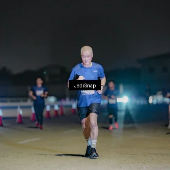 Runner Photo 7505624