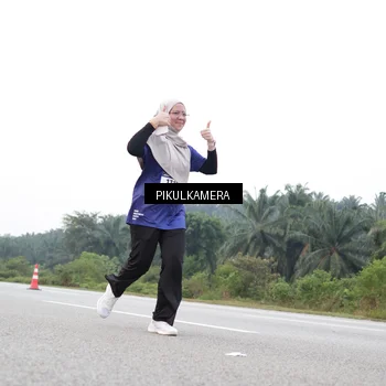 Runner Photo 7505626
