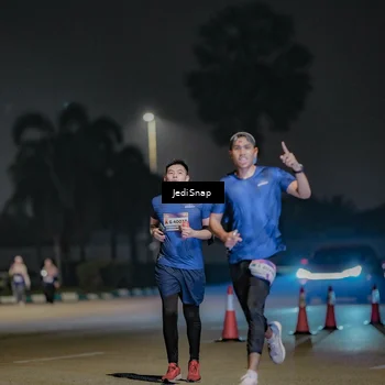 Runner Photo 7505631