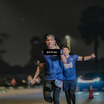 Runner Photo 7505632