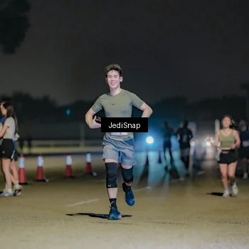 Runner Photo 7505665