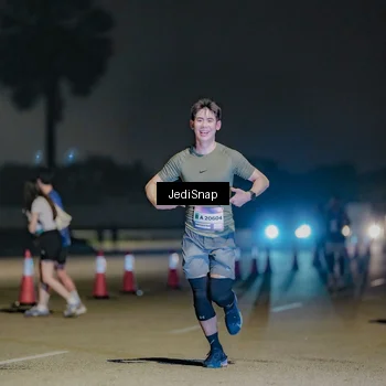 Runner Photo 7505670